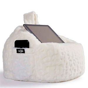 UGG Pouf Tablet I Pad Book Plush Faux Fur Pillow Holder Miley Mini tiktok